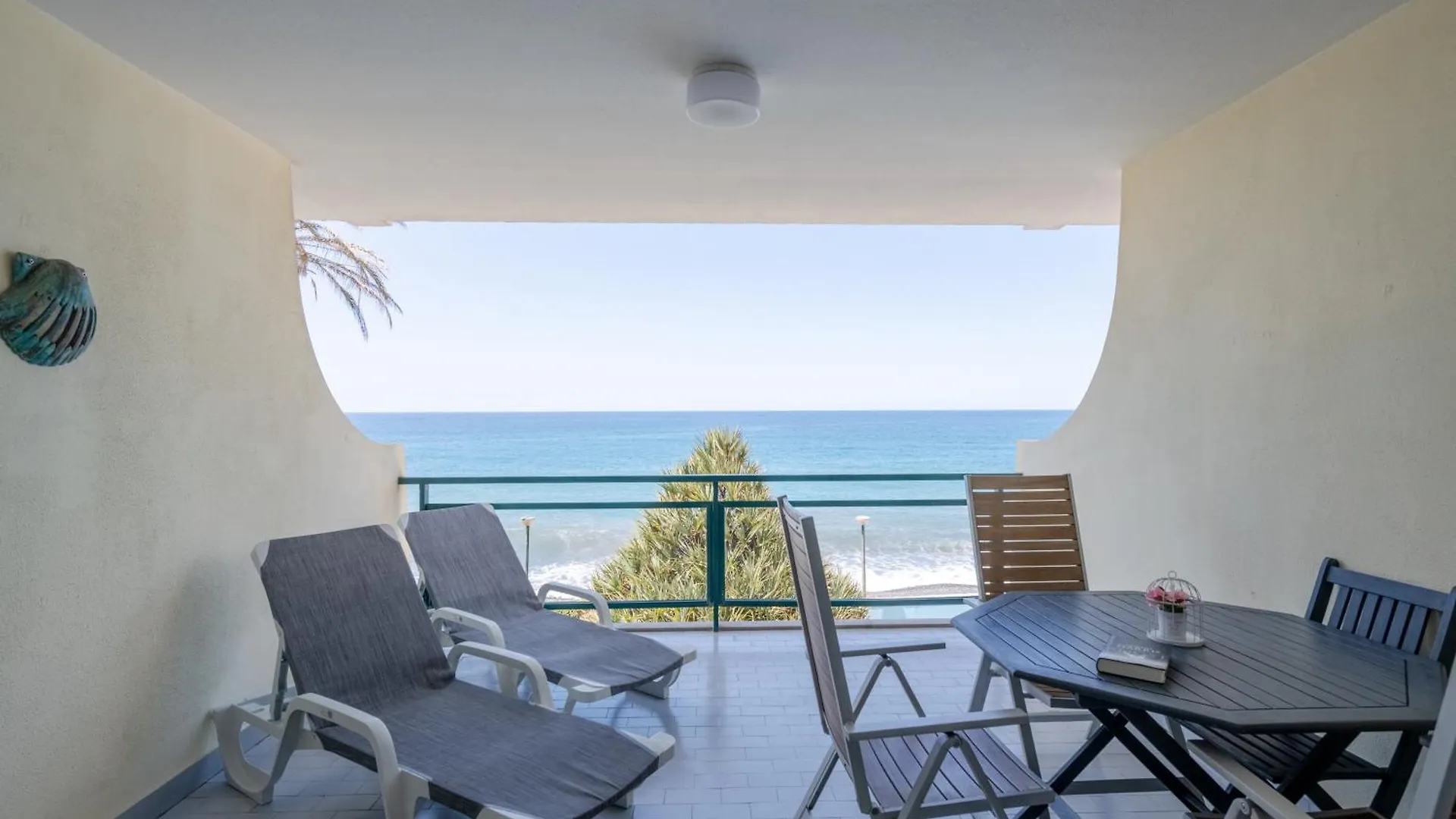 Atlantic View Apartment At Formosa Beach Funchal